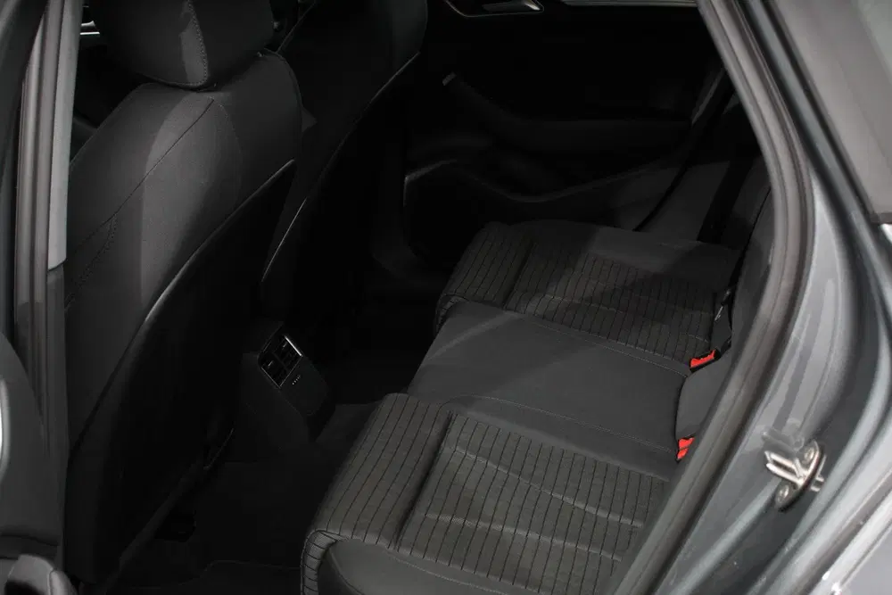 Audi A3 35 TFSI 150pk Automaat S-Line Sport Climat uit 2020, foto 11