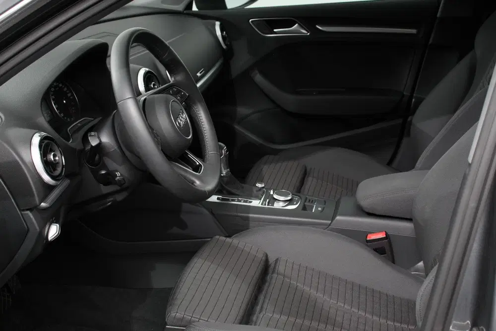 Audi A3 35 TFSI 150pk Automaat S-Line Sport Climat uit 2020, foto 9