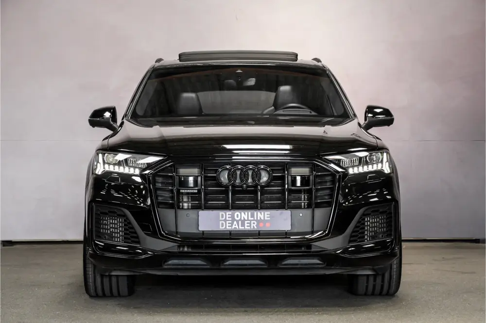 Audi Q7 60 TFSIe Quattro Competition uit 2023, foto 2