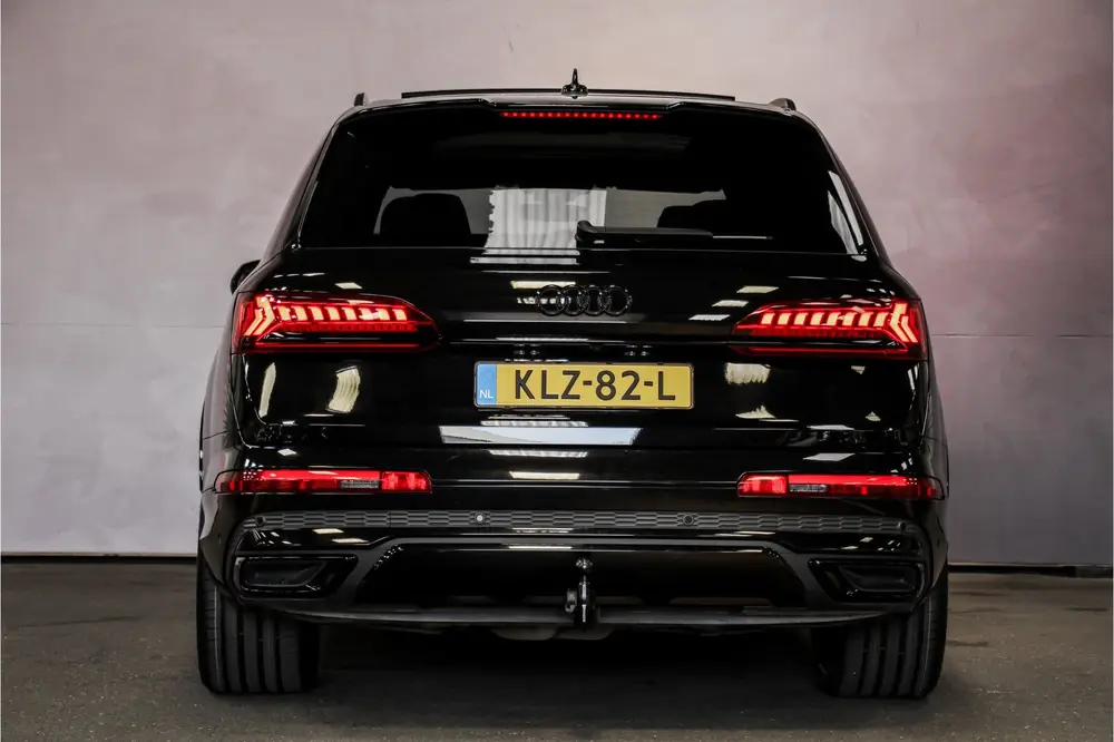 Audi Q7 60 TFSIe Quattro Competition uit 2023, foto 5