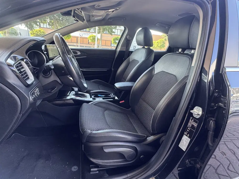 Kia XCeed 1.6 GDi PHEV DynamicPlusLine uit 2021, foto 10