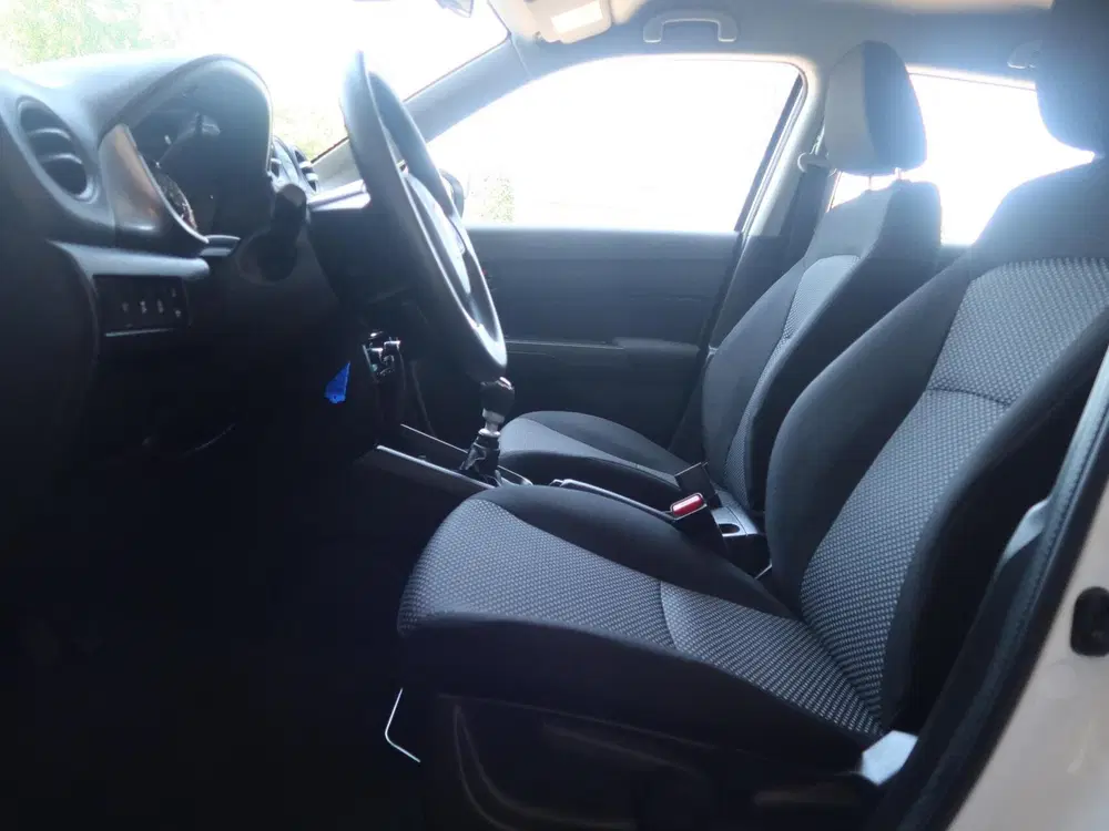 Suzuki Vitara 1.4 Boosterjet Smart Hybrid ADAPTIVE CRUIS uit 2024, foto 8
