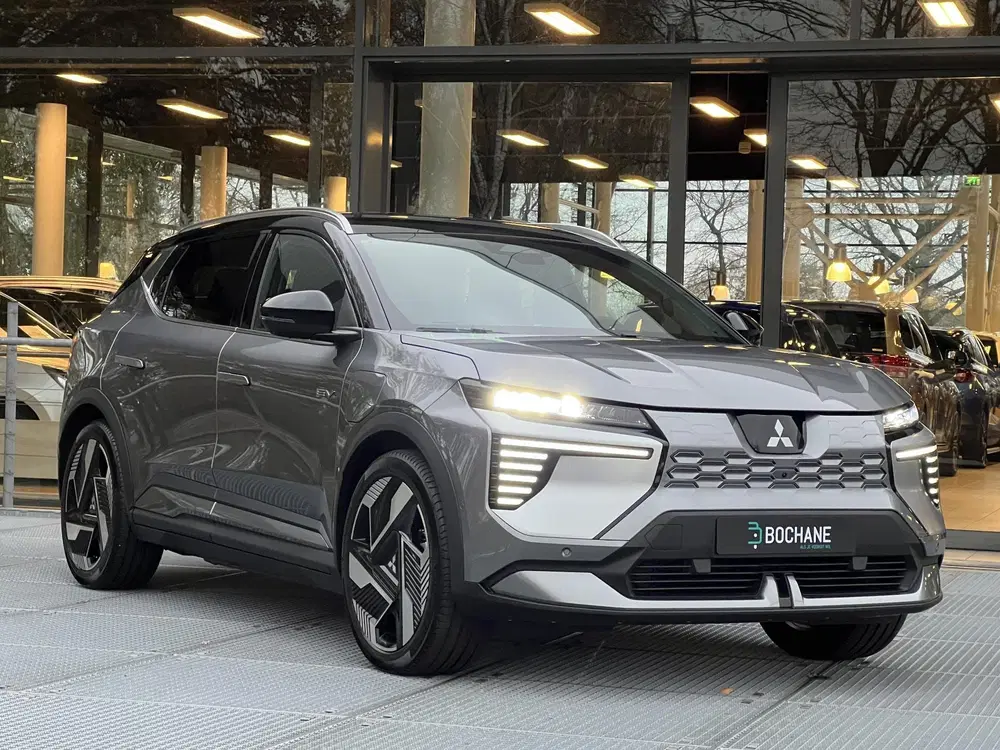 Mitsubishi Eclipse Cross Instyle 87 kWh uit 2025, foto 5