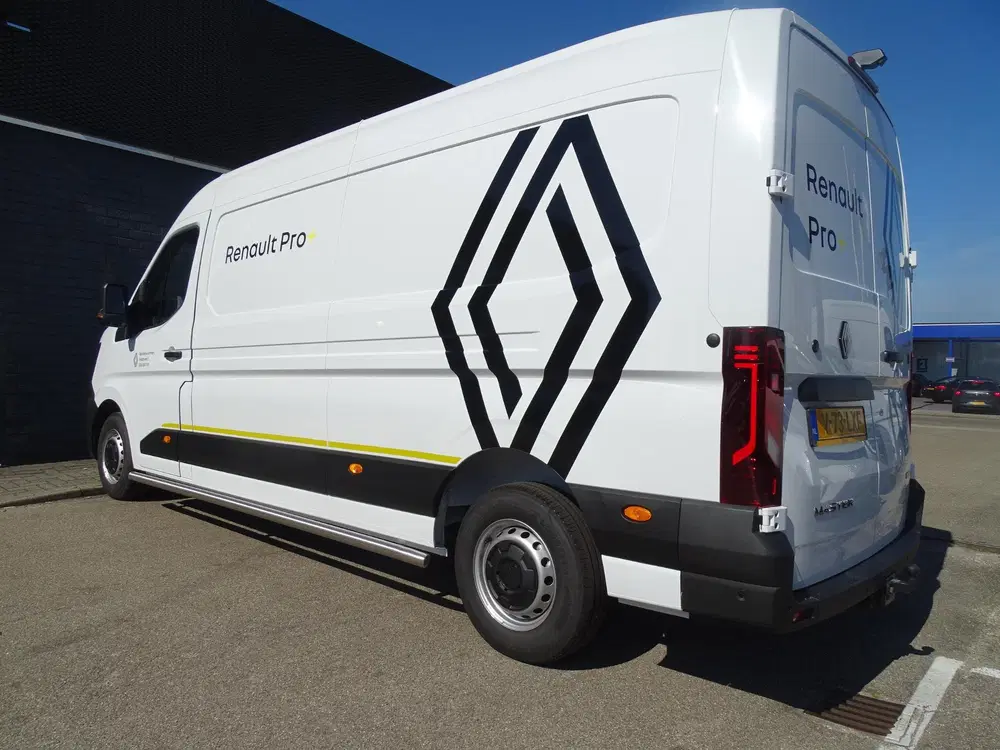 Renault Master T35 L3H2 Advance long range 87 kWh GOO uit 2025, foto 6