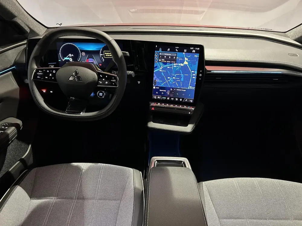 Mitsubishi Eclipse Cross Intense 87 kWh uit 2026, foto 3