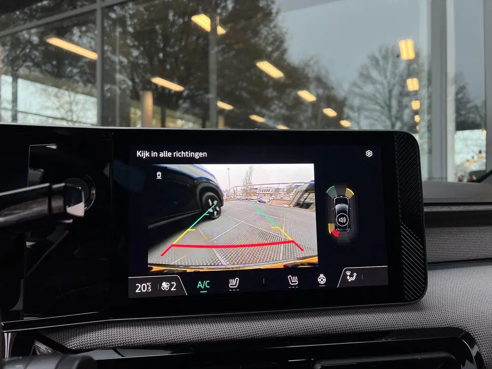 Nissan Micra ADVANCE 40 kWh uit 2025, foto 12