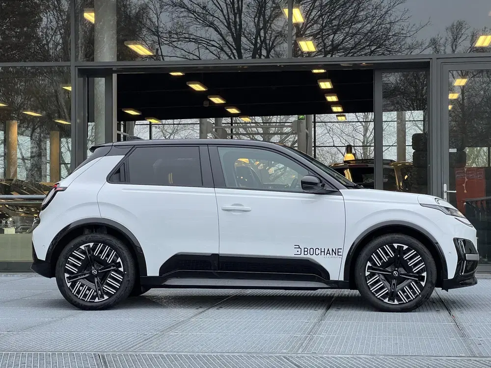 Nissan Micra ADVANCE 40 kWh uit 2025, foto 18