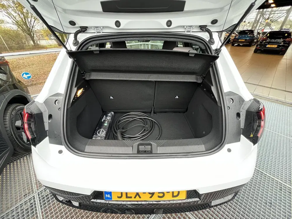 Nissan Micra ADVANCE 40 kWh uit 2025, foto 9