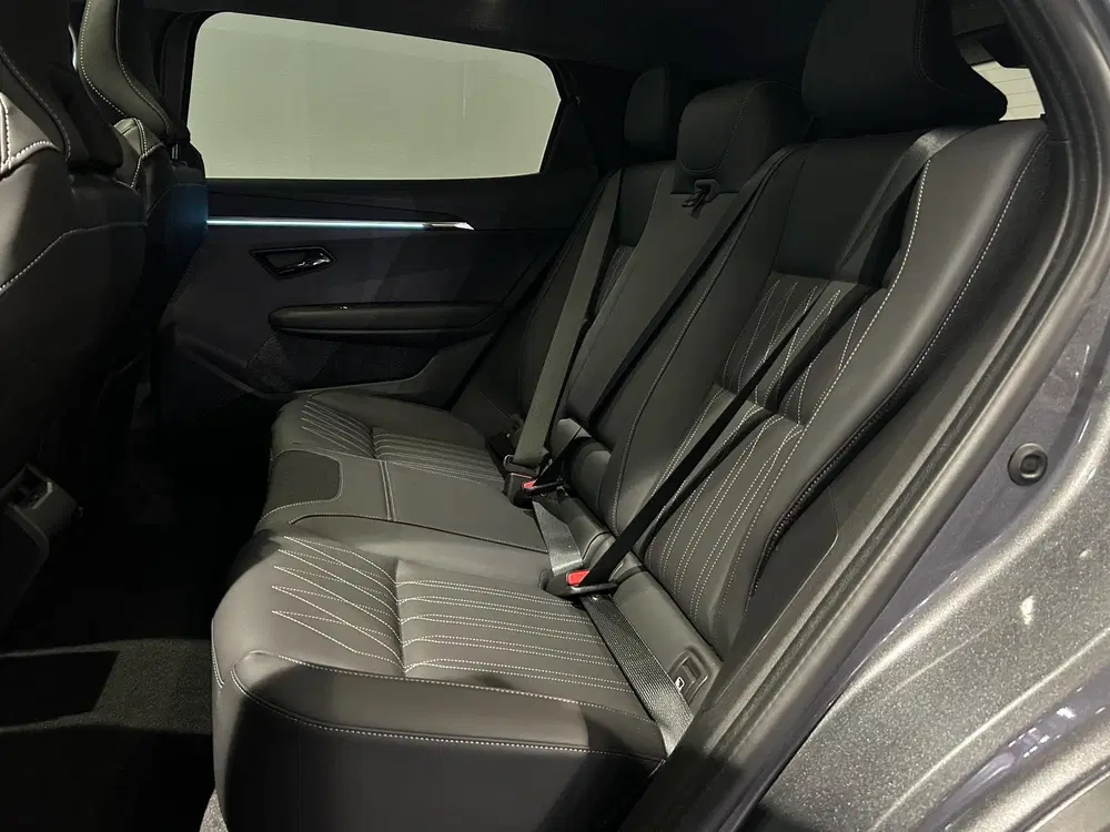 Mitsubishi Eclipse Cross Instyle 87 kWh uit 2025, foto 7