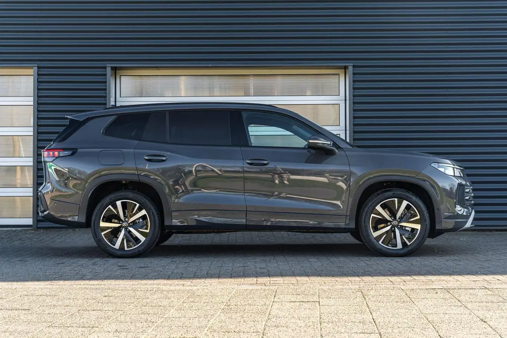 Volkswagen Tayron 1.5 eHybrid DSG 204pk Life Edition | Trekh uit 2026, foto 3