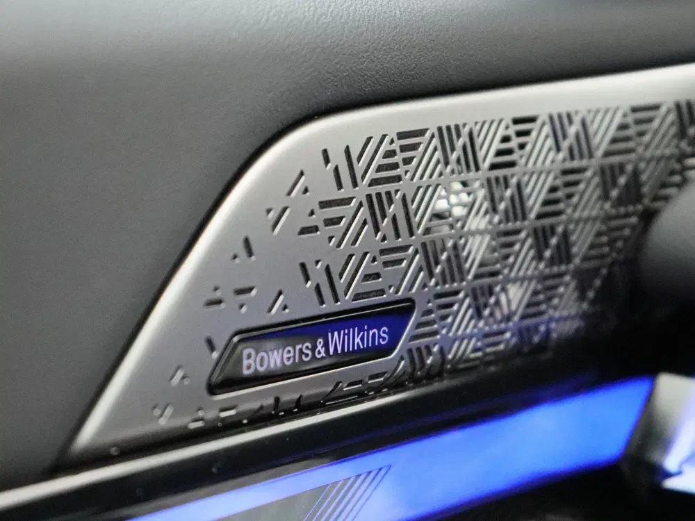 BMW M5 Sedan Comfort Pack uit 2024, foto 17
