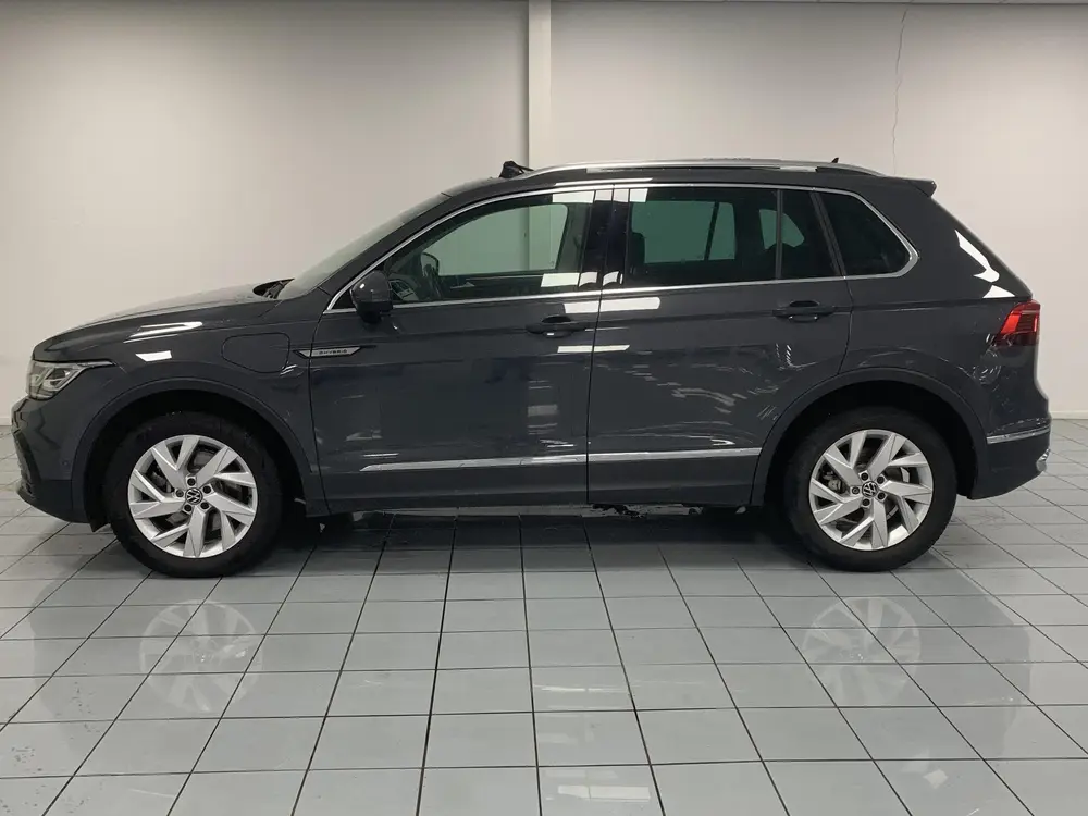 Volkswagen Tiguan 1.4 TSI eHybrid Business+ SOH 96,8% | PANO uit 2023, foto 15