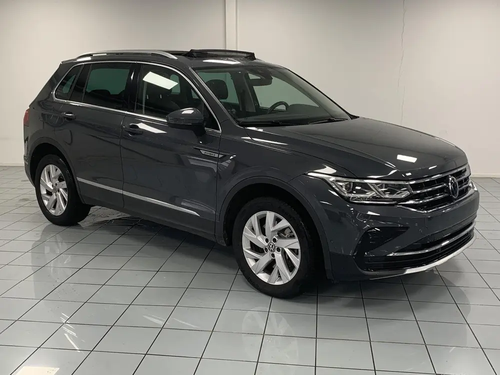 Volkswagen Tiguan 1.4 TSI eHybrid Business+ SOH 96,8% | PANO uit 2023, foto 5