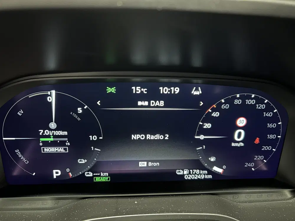 Mitsubishi Outlander 2.4 PHEV Instyle uit 2025, foto 4