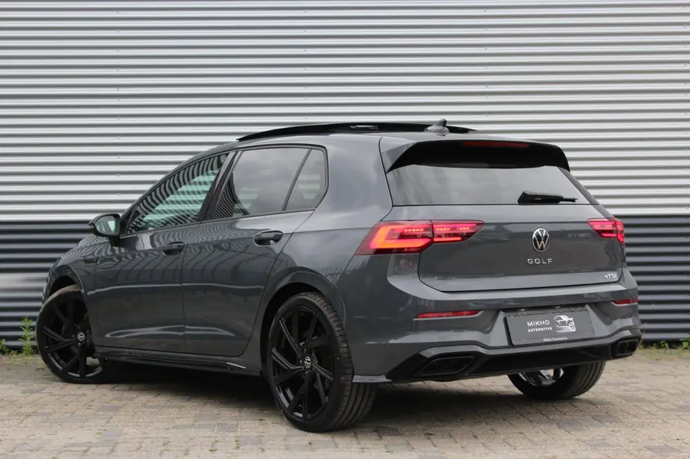 Volkswagen Golf 1.5 eTSI 3x R-Line | Panoramadak | Camera | uit 2022, foto 5