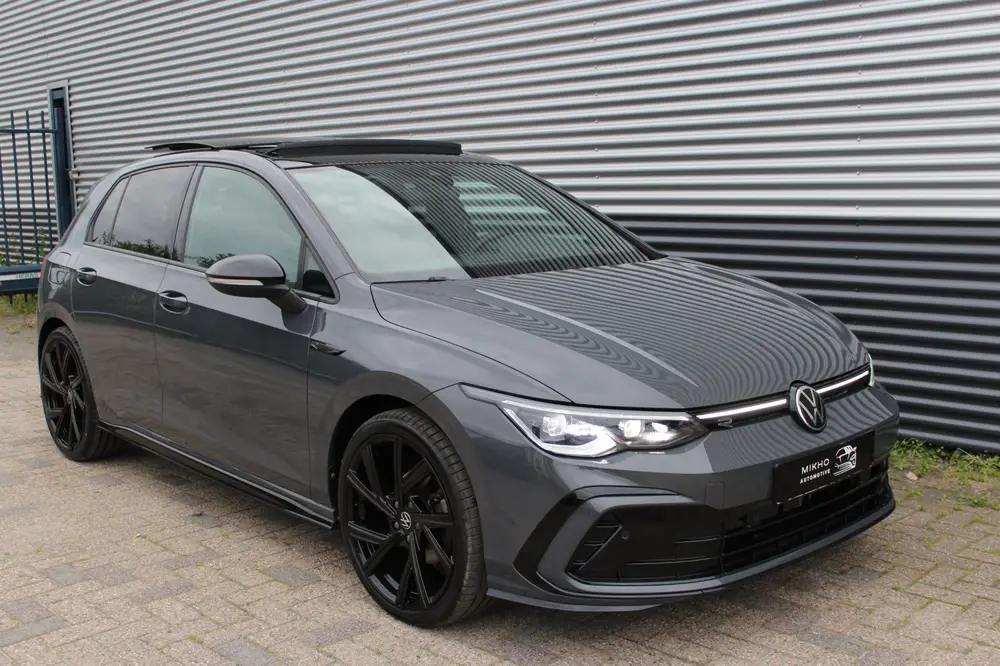 Volkswagen Golf 1.5 eTSI 3x R-Line | Panoramadak | Camera | uit 2022, foto 9