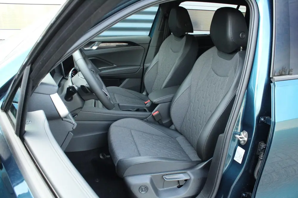 Volkswagen Tayron 1.5 eHybrid DSG 204pk Life Edition | Trekh uit 2026, foto 4