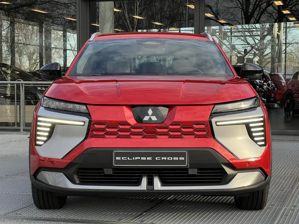 Mitsubishi Eclipse Cross Intense 87 kWh uit 2026, foto 11
