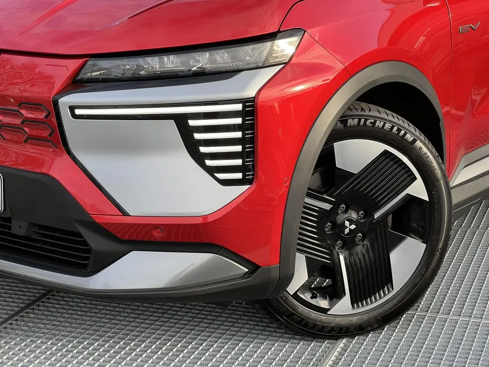 Mitsubishi Eclipse Cross Intense 87 kWh uit 2026, foto 12