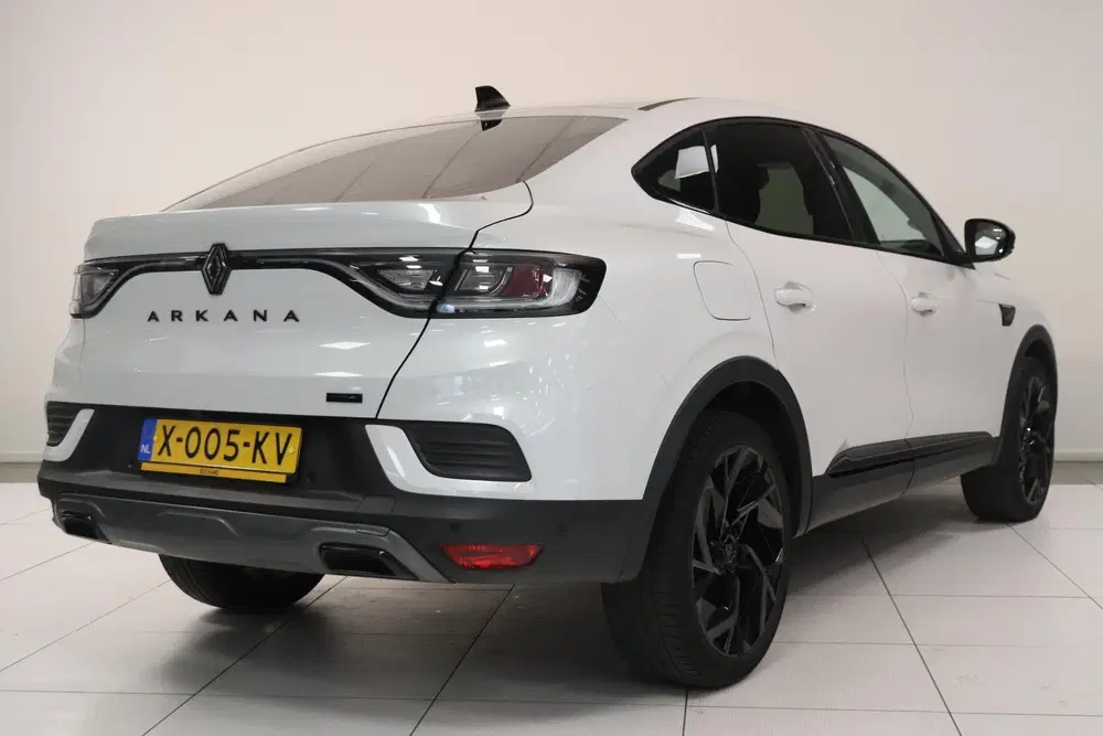 Renault Arkana 1.6 E-Tech full hybrid 145 esprit Alpine uit 2023, foto 2