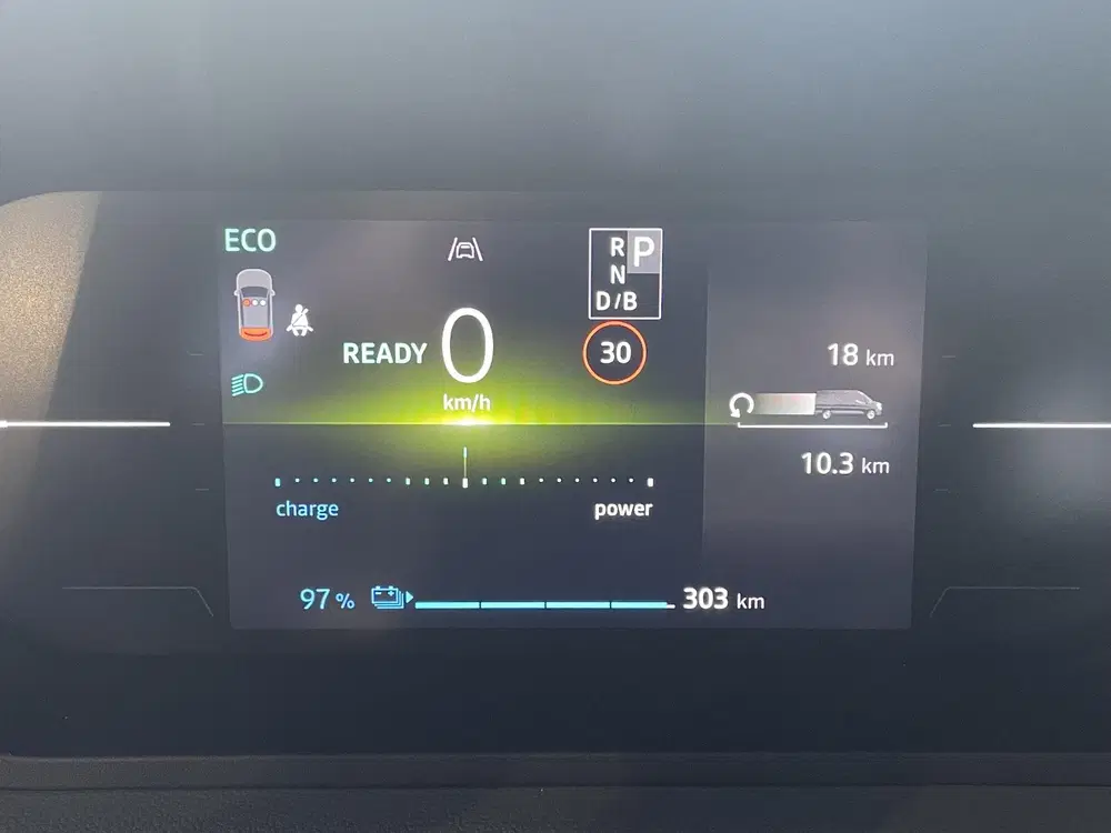 Renault Master T35 L2H2 Advance long range 87 kWh uit 2025, foto 4