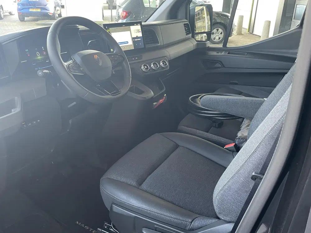 Renault Master T35 L2H2 Advance long range 87 kWh uit 2025, foto 7