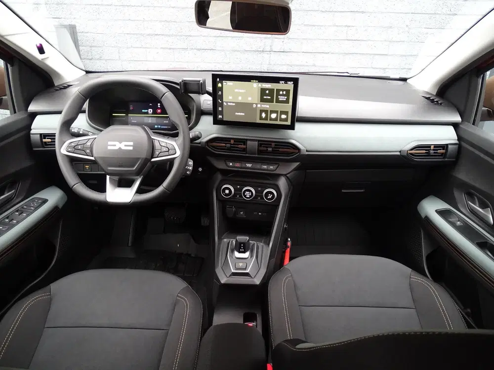 Dacia Jogger 1.8 hybrid 155 limited edition 7p. uit 2026, foto 3