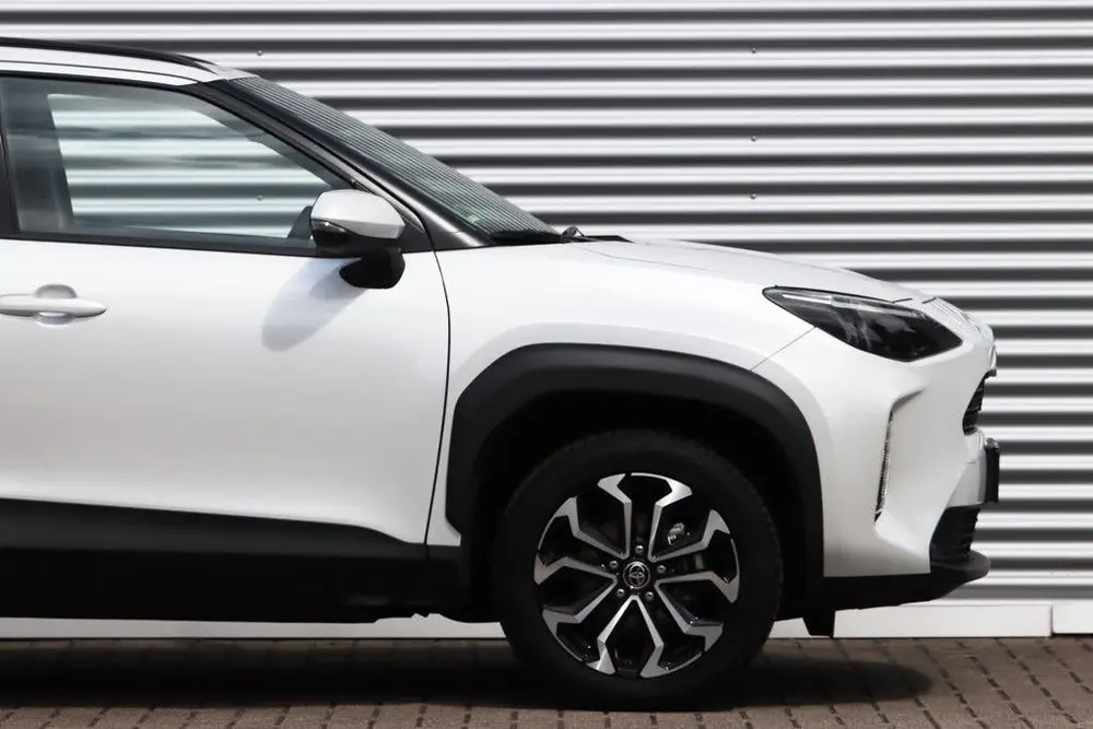 Toyota Yaris Cross 1.5 Hybrid 130 Team-Player Safety+ Winter uit 2025, foto 7