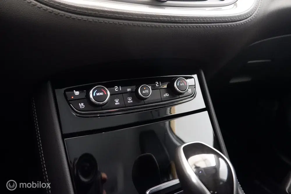 Opel Grandland X 1.2 T automaat Business Elegance leder uit 2021, foto 17