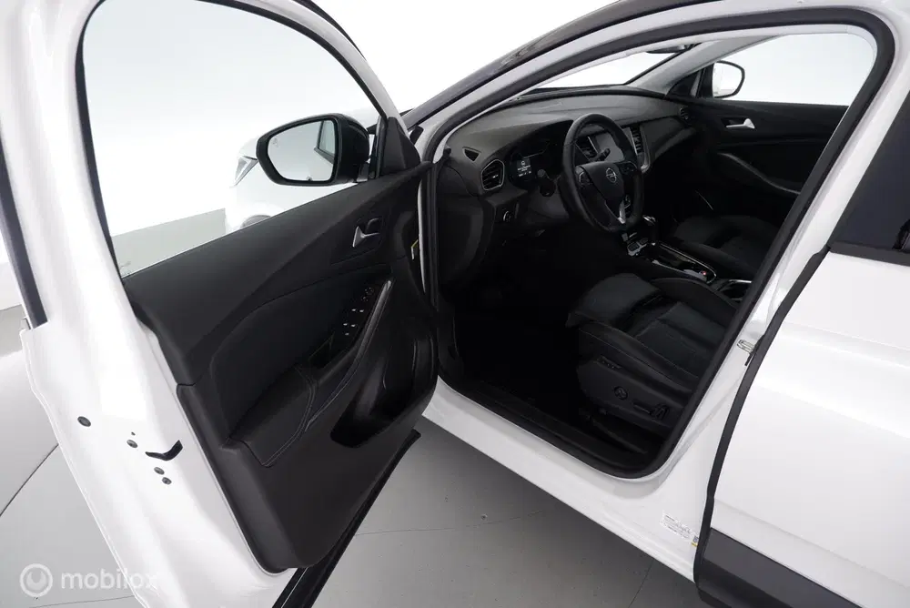 Opel Grandland X 1.2 T automaat Business Elegance leder uit 2021, foto 8