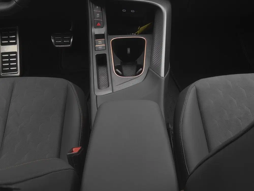 Cupra Terramar 1.5 TSI e-Hybrid 204pk uit 2025, foto 10