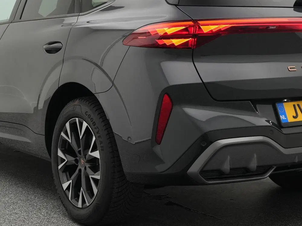 Cupra Terramar 1.5 TSI e-Hybrid 204pk uit 2025, foto 16
