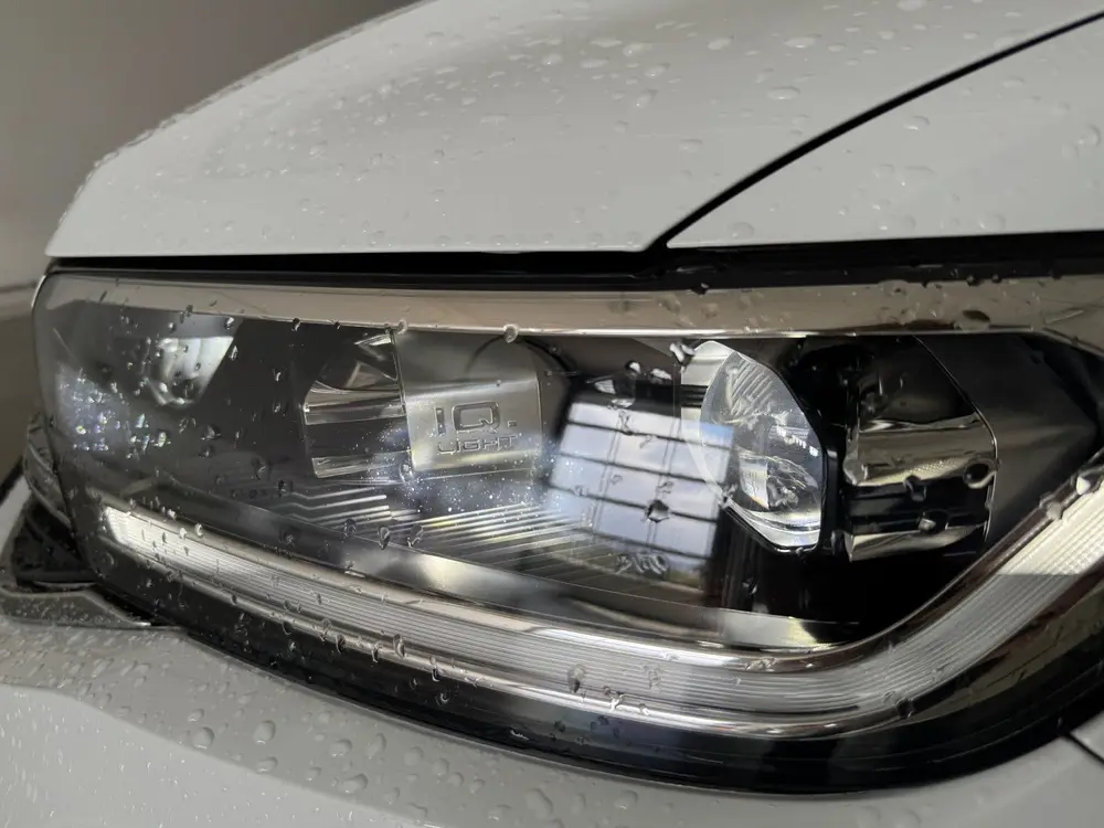 Volkswagen T-Roc TSI 110PK R-LINE BUSINESS CAMERA/MASSAGE/IQ uit 2023, foto 8