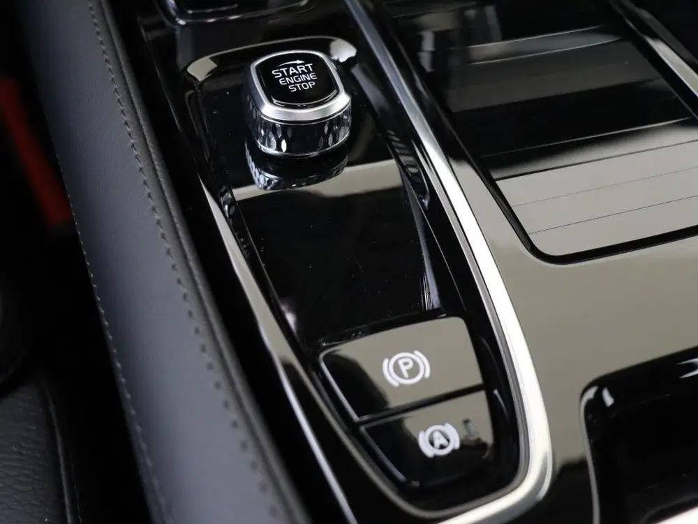 Volvo V90 T6 Ultimate Dark uit 2024, foto 20
