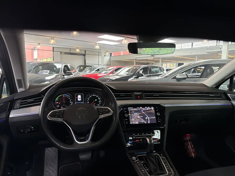 Volkswagen Passat GTE 218PK DSG HYBRID BUSINESS SPORT IQ-LED uit 2021, foto 2