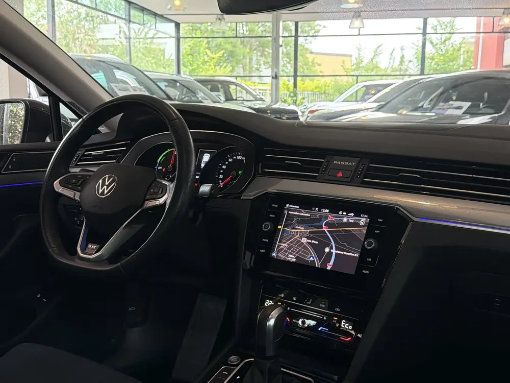 Volkswagen Passat GTE 218PK DSG HYBRID BUSINESS SPORT IQ-LED uit 2021, foto 9