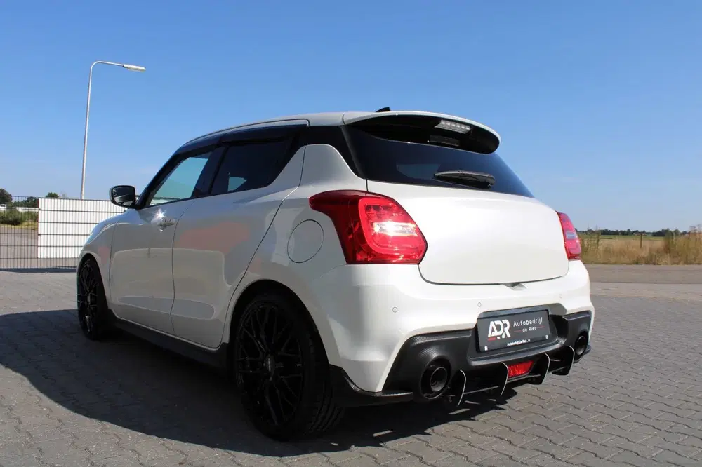 Suzuki Swift 1.4 SPORT uit 2023, foto 10