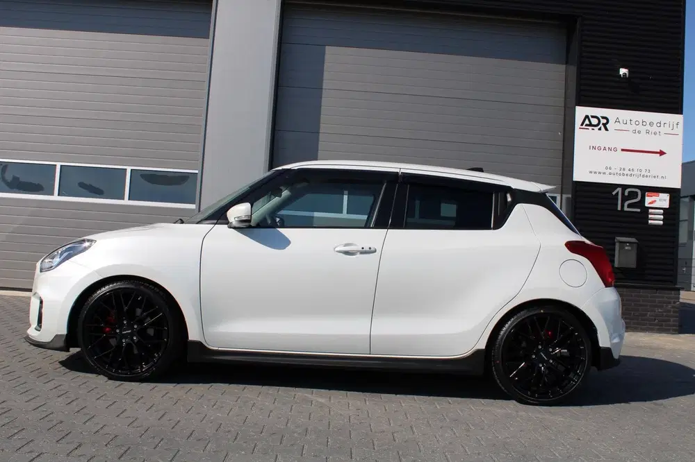 Suzuki Swift 1.4 SPORT uit 2023, foto 7