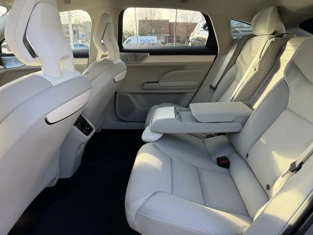 Volvo ES90 Extend. Range Ultra 92kWh uit 2026, foto 15
