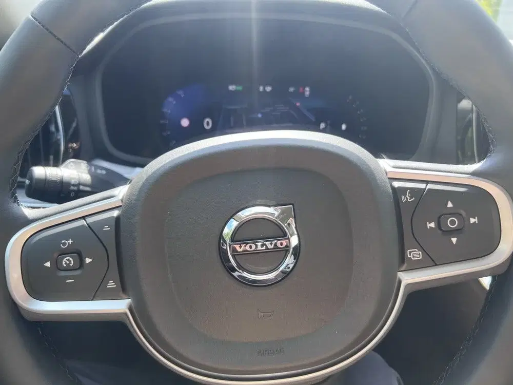 Volvo V60 2.0 B4 Essential uit 2026, foto 13