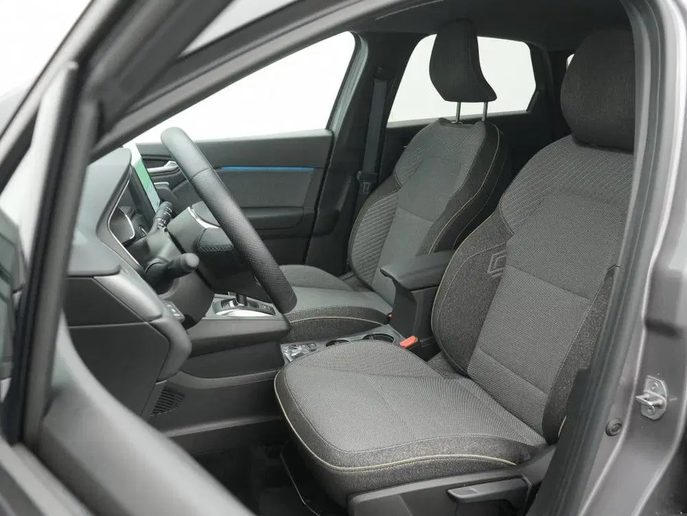 Renault Captur 1.8 E-Tech full hybrid 160 techno Automaat uit 2025, foto 15