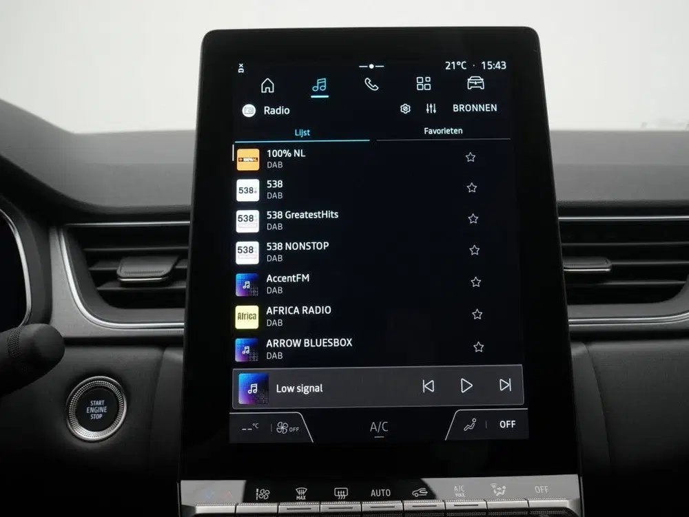 Renault Captur 1.8 E-Tech full hybrid 160 techno Automaat uit 2025, foto 20