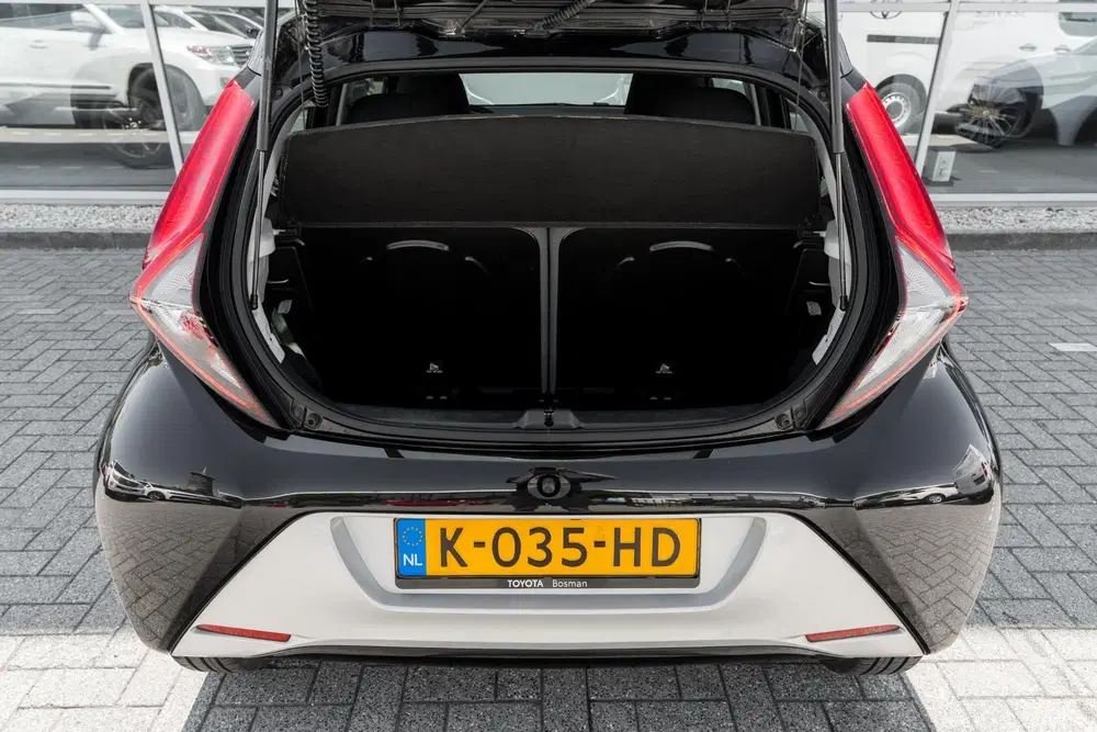 Toyota Aygo 1.0 VVT-i x-play uit 2020, foto 15