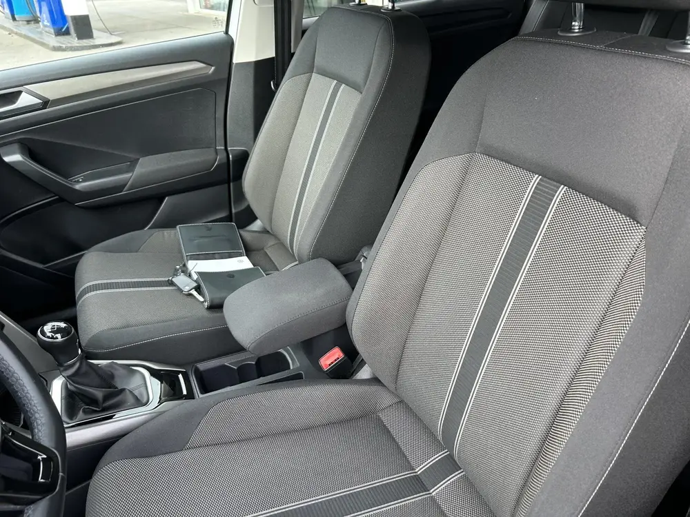 Volkswagen T-Roc 1.0 TSI Style uit 2020, foto 14