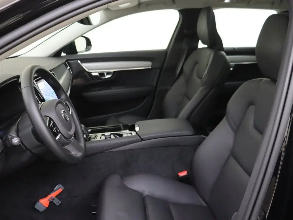 Volvo V90 2.0 T6 AWD Ult. Dark uit 2024, foto 16