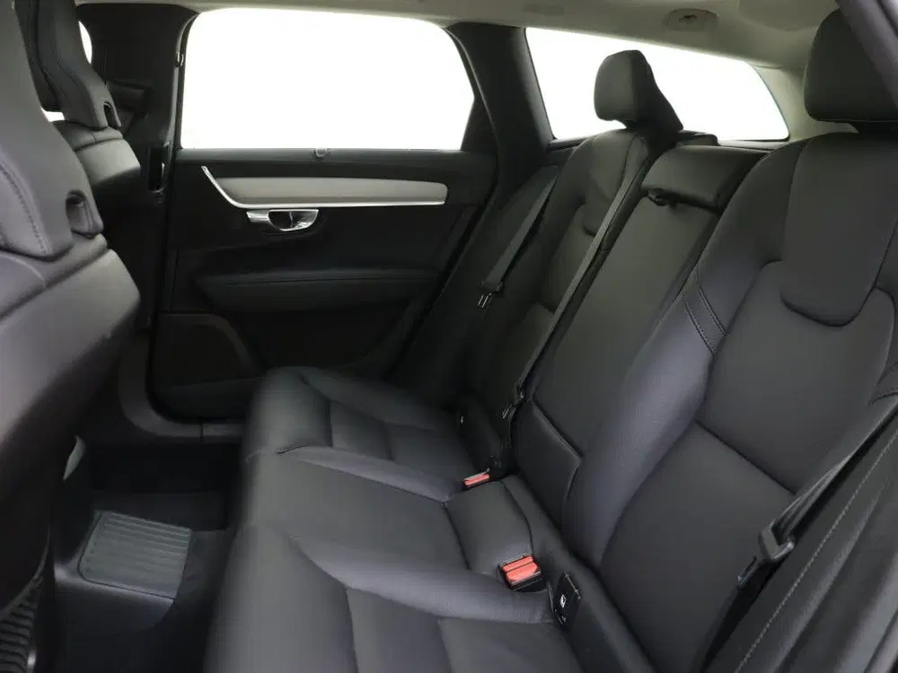Volvo V90 2.0 T6 AWD Ult. Dark uit 2024, foto 8