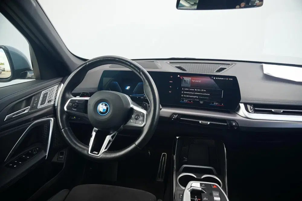 BMW X1 xDrive30e M Sport uit 2022, foto 8
