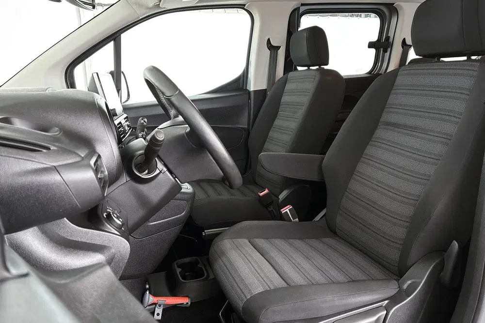 Opel Combo 1.2 Turbo L2H1 Edition 7p. Unieke KMstand uit 2019, foto 19