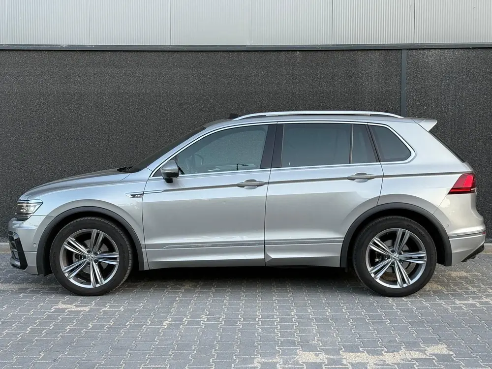 Volkswagen Tiguan 1.5 TSI 3x R-Line PANO|XENON|VIRTUAL|360CA uit 2019, foto 10
