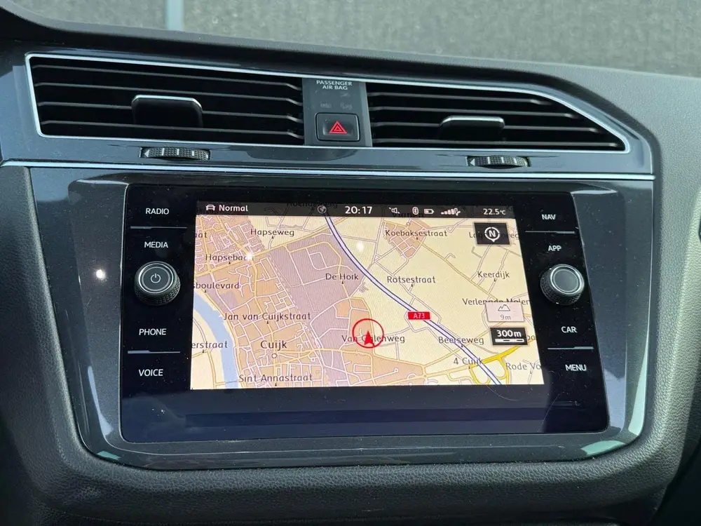 Volkswagen Tiguan 1.5 TSI 3x R-Line PANO|XENON|VIRTUAL|360CA uit 2019, foto 15